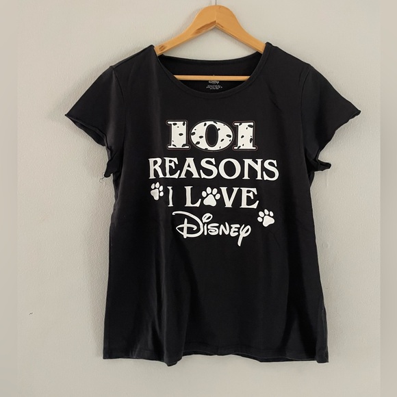 Disney Tops - Disney Classic Black Short Sleeve Tee